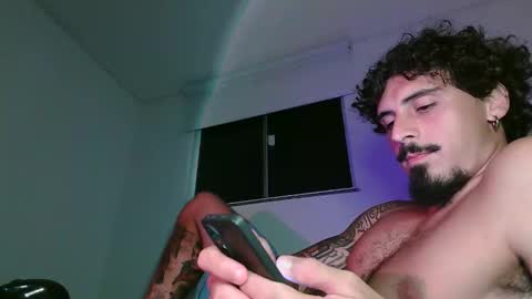 Snapshot of milkoffee chatting on March 24, 2026, 5:01 am milkoffee online show from March 24, 2026, 5:01 am