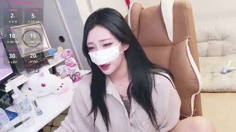 Snapshot of milksola chatting on May 5, 2026, 12:24 pm milksola online show from May 5, 2026, 12:24 pm