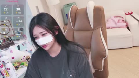 Snapshot of milksola chatting on June 7, 2026, 1:10 am milksola online show from June 7, 2026, 1:10 am
