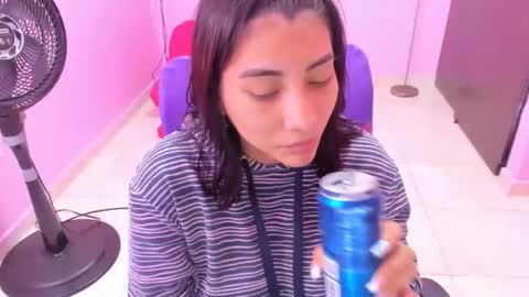 Snapshot of milky__boobs69 chatting on December 24, 2024, 12:44 pm vale online show from December 24, 2024, 12:44 pm