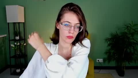 Snapshot of milky_jenny chatting on June 21, 2026, 1:03 pm Eva online show from June 21, 2026, 1:03 pm