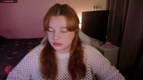 Snapshot of milky_wayx chatting on December 5, 2024, 5:37 am Lisa online show from December 5, 2024, 5:37 am