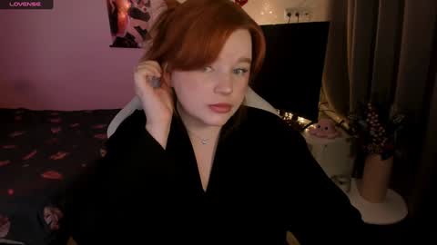 Snapshot of milky_wayx chatting on December 24, 2024, 7:06 am Lisa online show from December 24, 2024, 7:06 am