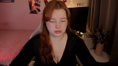 Snapshot of milky_wayx chatting on December 26, 2024, 9:22 am Lisa online show from December 26, 2024, 9:22 am