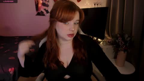 Snapshot of milky_wayx chatting on December 31, 2024, 9:53 am Lisa online show from December 31, 2024, 9:53 am