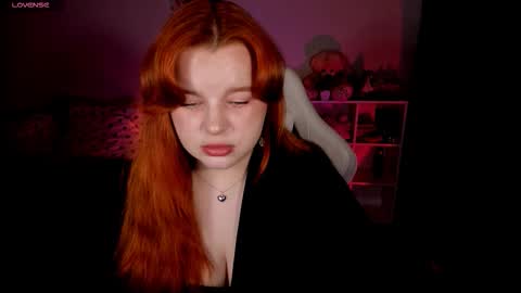 Snapshot of milky_wayx chatting on October 1, 2025, 5:08 pm Lisa online show from October 1, 2025, 5:08 pm