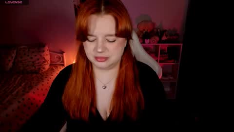 Snapshot of milky_wayx chatting on October 9, 2025, 12:58 pm Lisa online show from October 9, 2025, 12:58 pm