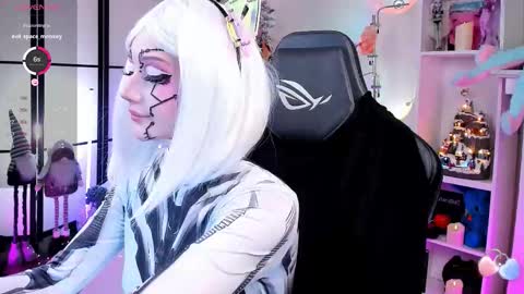 milky cute online show from January 8, 2026, 12:02 am