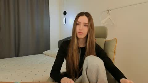 Snapshot of milla_bellaa chatting on March 27, 2026, 5:13 am Eva online show from March 27, 2026, 5:13 am