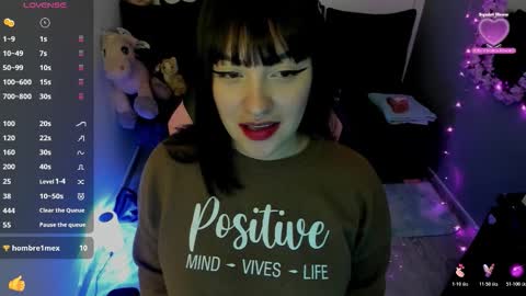 Snapshot of millandiux chatting on October 27, 2025, 3:10 am millandiux online show from October 27, 2025, 3:10 am