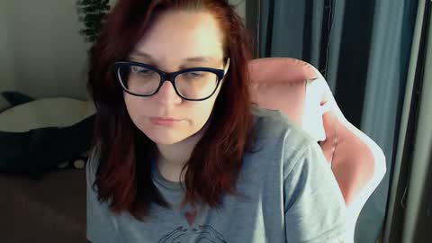 Milla online show from December 4, 2024, 9:02 pm