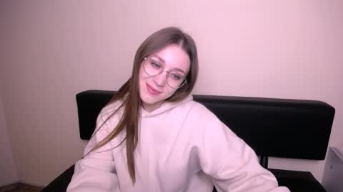 Milla online show from November 27, 2025, 10:28 am