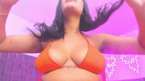 miller_silvana online show from April 15, 2026, 7:58 pm