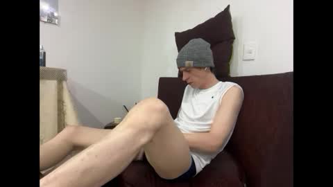 SlimnHungOH online show from September 25, 2025, 9:51 pm