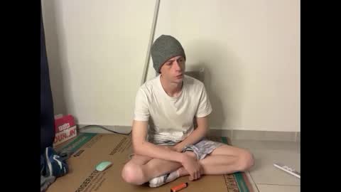 SlimnHungOH online show from February 5, 2026, 1:54 am