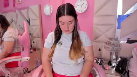 Snapshot of millers_rousse chatting on January 14, 2026, 12:55 pm millers_rousse online show from January 14, 2026, 12:55 pm