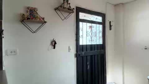 Snapshot of milley_rose chatting on November 19, 2025, 3:12 pm Im girl my name is Johana online show from November 19, 2025, 3:12 pm