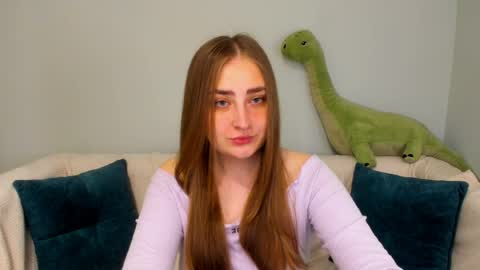 Snapshot of millibrooksss chatting on May 18, 2026, 1:24 am millibrooksss online show from May 18, 2026, 1:24 am