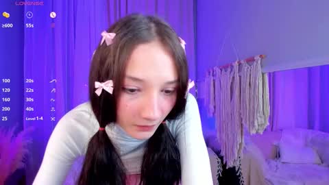 milliminimouse online show from October 12, 2025, 4:50 pm