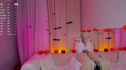 milliminimouse online show from October 22, 2025, 10:42 pm