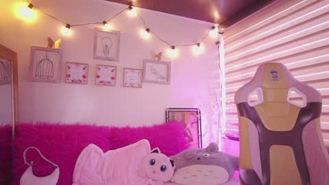 MILLY online show from July 31, 2026, 7:13 pm