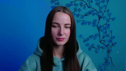 Milly online show from December 22, 2025, 6:32 am