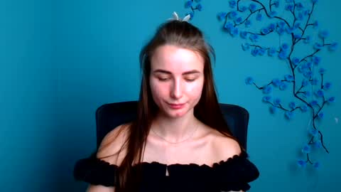 Milly online show from June 22, 2026, 5:37 am