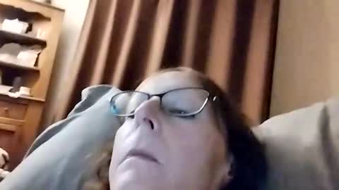 Snapshot of miloanj chatting on April 28, 2026, 5:34 am miloanj online show from April 28, 2026, 5:34 am