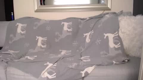 Snapshot of milostructor chatting on September 18, 2025, 12:29 pm miloslove online show from September 18, 2025, 12:29 pm