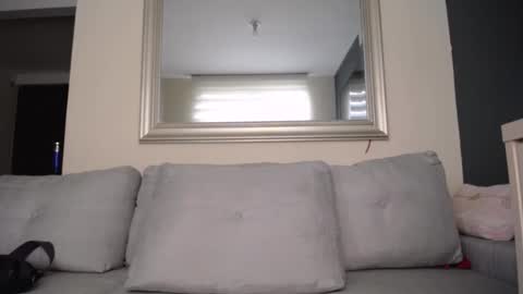 Snapshot of milostructor chatting on September 19, 2025, 12:28 pm miloslove online show from September 19, 2025, 12:28 pm