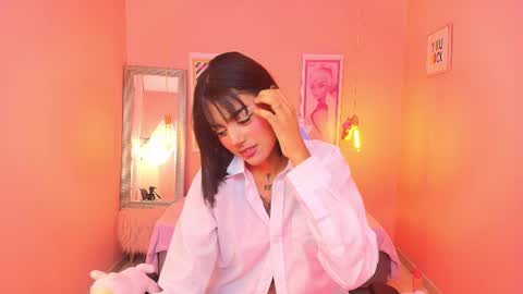 Snapshot of milu_carbajal_x chatting on February 6, 2026, 5:01 am milu_carbajal_x online show from February 6, 2026, 5:01 am