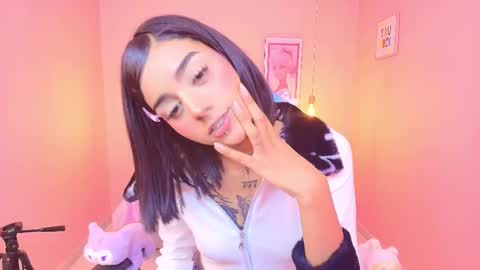 Snapshot of milu_carbajal_x chatting on February 10, 2026, 3:21 am milu_carbajal_x online show from February 10, 2026, 3:21 am