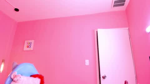 Snapshot of milu_carbajal_x chatting on February 20, 2026, 10:49 am milu_carbajal_x online show from February 20, 2026, 10:49 am