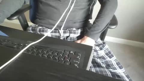 Snapshot of milwaukeebadger24 chatting on November 19, 2025, 1:55 pm milwaukeebadger24 online show from November 19, 2025, 1:55 pm