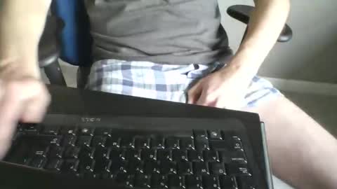 Snapshot of milwaukeebadger24 chatting on November 23, 2025, 4:40 pm milwaukeebadger24 online show from November 23, 2025, 4:40 pm