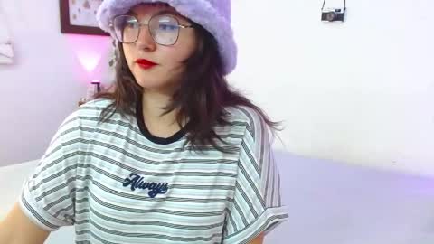 Snapshot of mily_baker chatting on June 1, 2026, 11:28 pm mily_baker online show from June 1, 2026, 11:28 pm