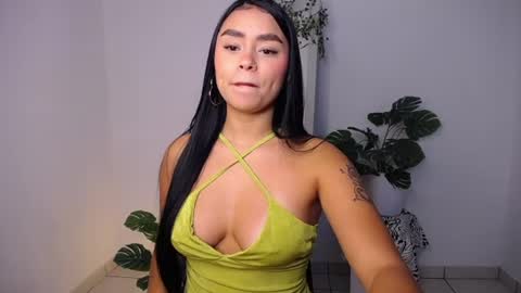 Snapshot of mily_ortiz chatting on July 24, 2026, 2:59 pm Mily Ortiz online show from July 24, 2026, 2:59 pm