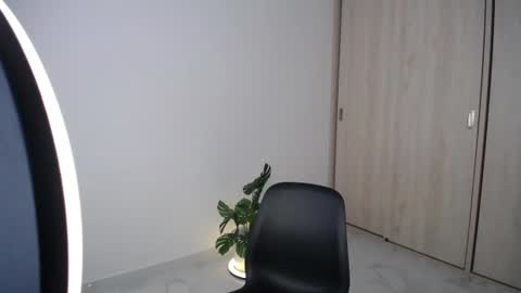 Snapshot of mily_ortiz chatting on August 5, 2026, 2:09 pm Mily Ortiz online show from August 5, 2026, 2:09 pm