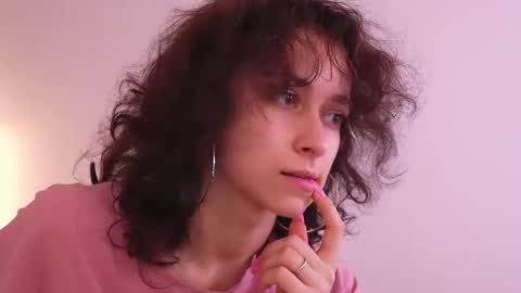  IRIS  online show from November 25, 2025, 6:57 am