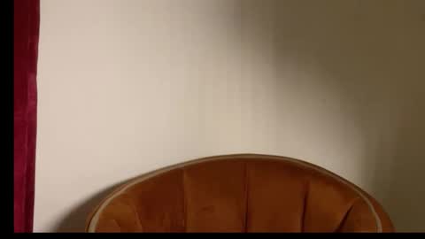 mimi online show from September 13, 2025, 12:38 pm