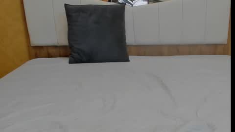 Snapshot of mimixo99 chatting on October 23, 2025, 7:34 pm mimixo99 online show from October 23, 2025, 7:34 pm