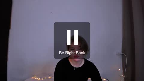 hi Im Mina  online show from January 5, 2025, 4:25 am