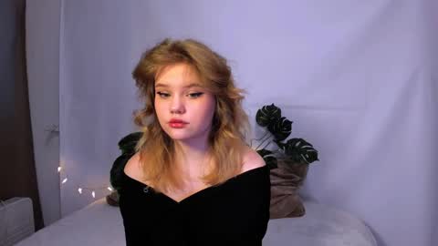 hi Im Mina  online show from March 2, 2025, 1:15 am