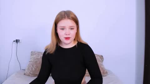 hi Im Mina  online show from October 25, 2025, 2:30 am