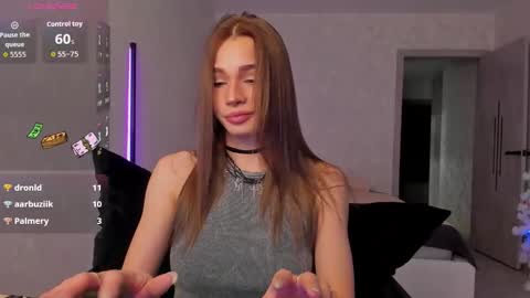 Snapshot of mindlure chatting on January 6, 2026, 11:29 pm Emily online show from January 6, 2026, 11:29 pm