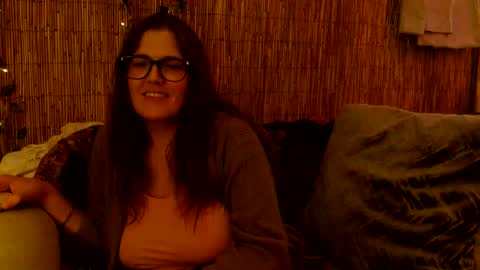 Mindy online show from October 26, 2025, 11:38 am