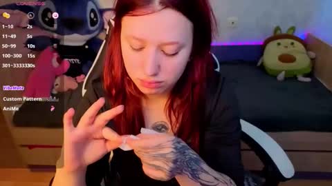 Snapshot of mini_lady2 chatting on November 25, 2025, 7:08 am Ruby online show from November 25, 2025, 7:08 am