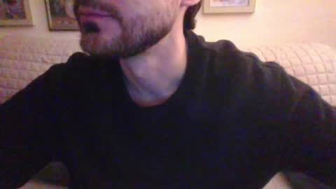 Snapshot of miniarthur chatting on April 4, 2026, 2:32 am miniarthur online show from April 4, 2026, 2:32 am