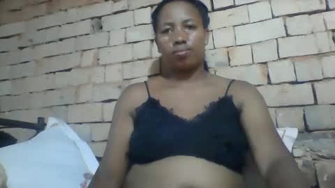 Minie4Tina online show from January 1, 2025, 10:32 am