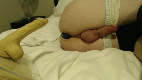 minime1920 online show from February 14, 2026, 3:09 pm